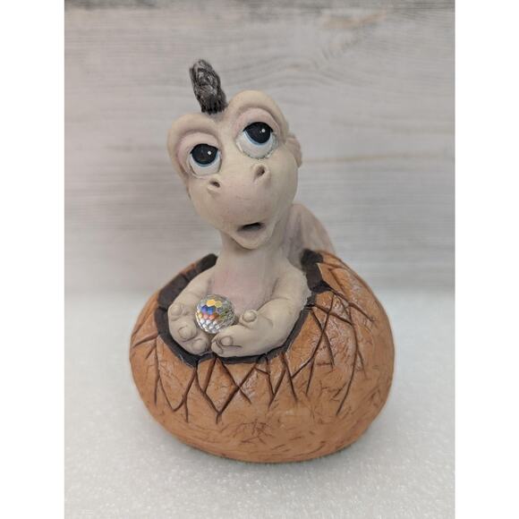 Vintage Panton Tokkel Dragon Baby Figurine 1988 Made in England Crystal Resin - Picture 1 of 11